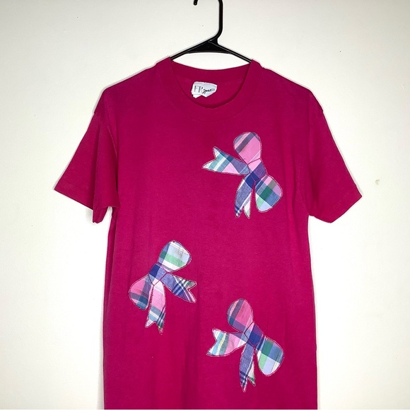 < Vintage FR Sport Plaid Bow Embroidered Tee > - Picture 5 of 5